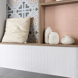 LEMONT-NORMANDY-MAKEUP-STEAL-TECHNICAL-SOFT-SHELL-SIDNEY-MAINZU.jpg