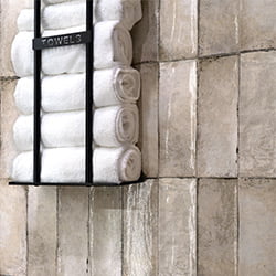 WHITE-ARMONI-NATURAL-SAJONIA-MAINZU.jpg