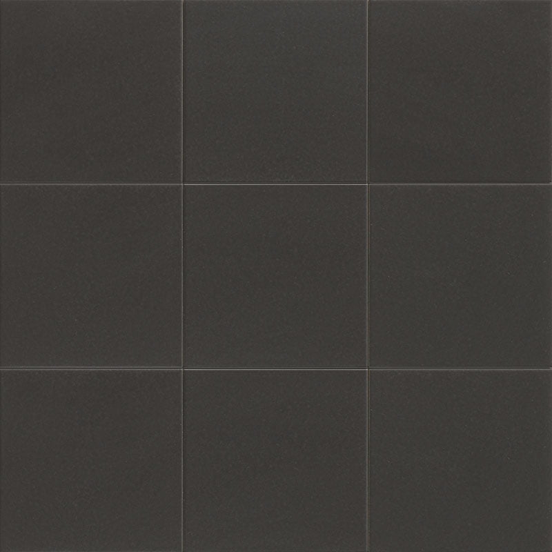 RIGA-BLACK-20x20-MAINZU.jpg